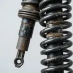 Sinais de suspensão desgastada e quando trocar amortecedores